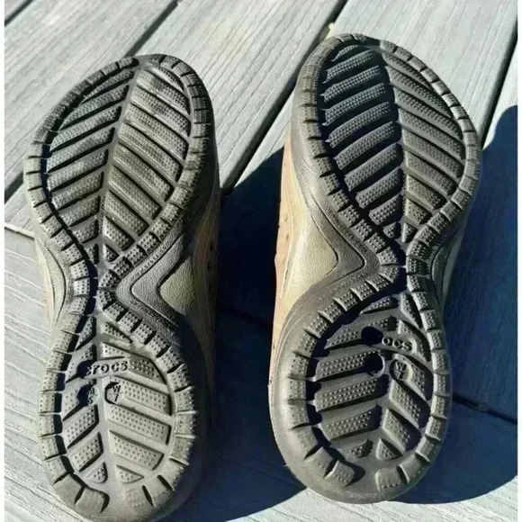 CROCS Brown Slides‎ Slip On Sandals Unisex Size: Men 5 Women 7 Two Tone - Picture 6 of 6